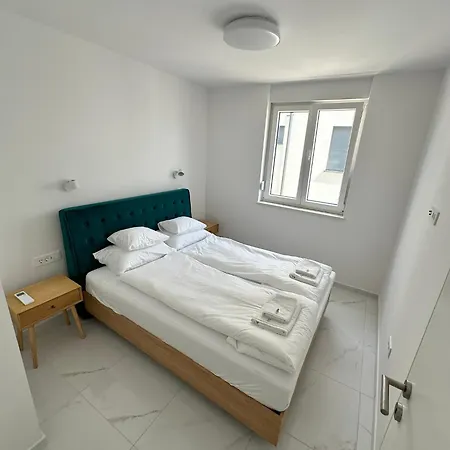 Beautiful New Palmtree Iii Apartment *