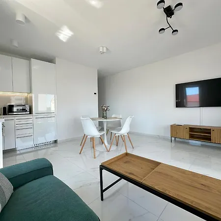 Apartment Beautiful New Palmtree Iii Vir
