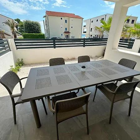 Apartman Beautiful New Palmtree Iii *